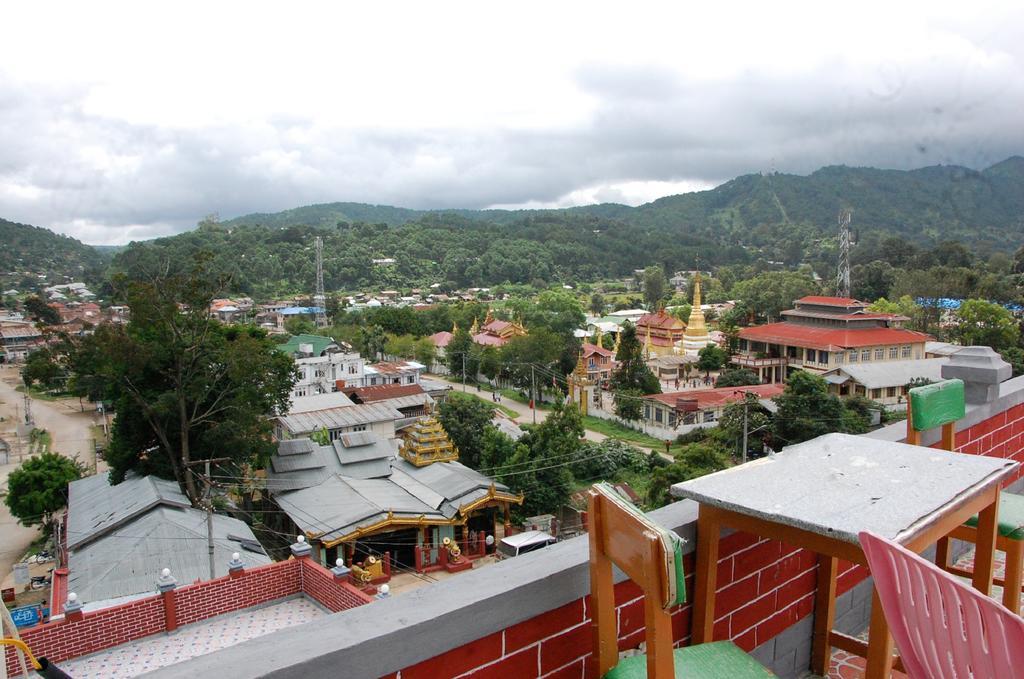 Dormitory @ Golden Kalaw Hotel Extérieur photo